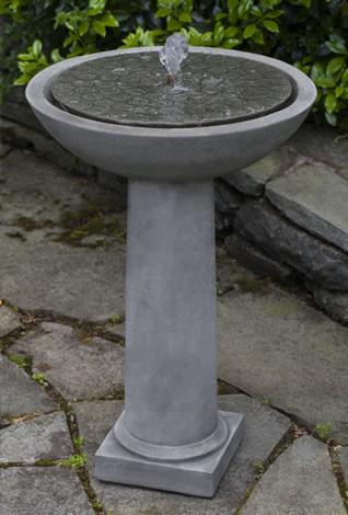 Cirrus Outdoor Birdbath Garden Fountain Fountain Campania International